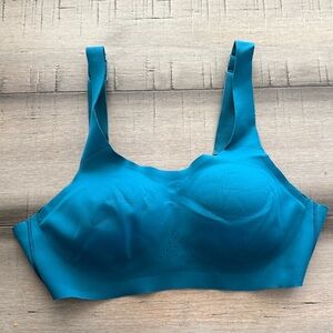 Brooks 38AB Dare Run Scoopback Sports Bra